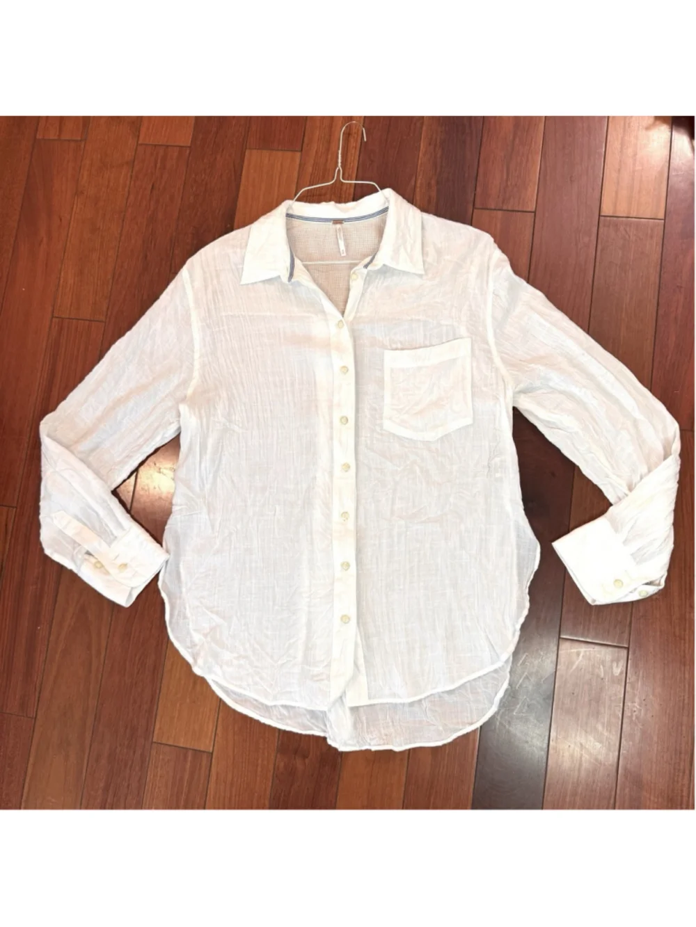 Free People White Crinkle Gauze Shirt Size:M Button Down Sheer Tunic Relax
